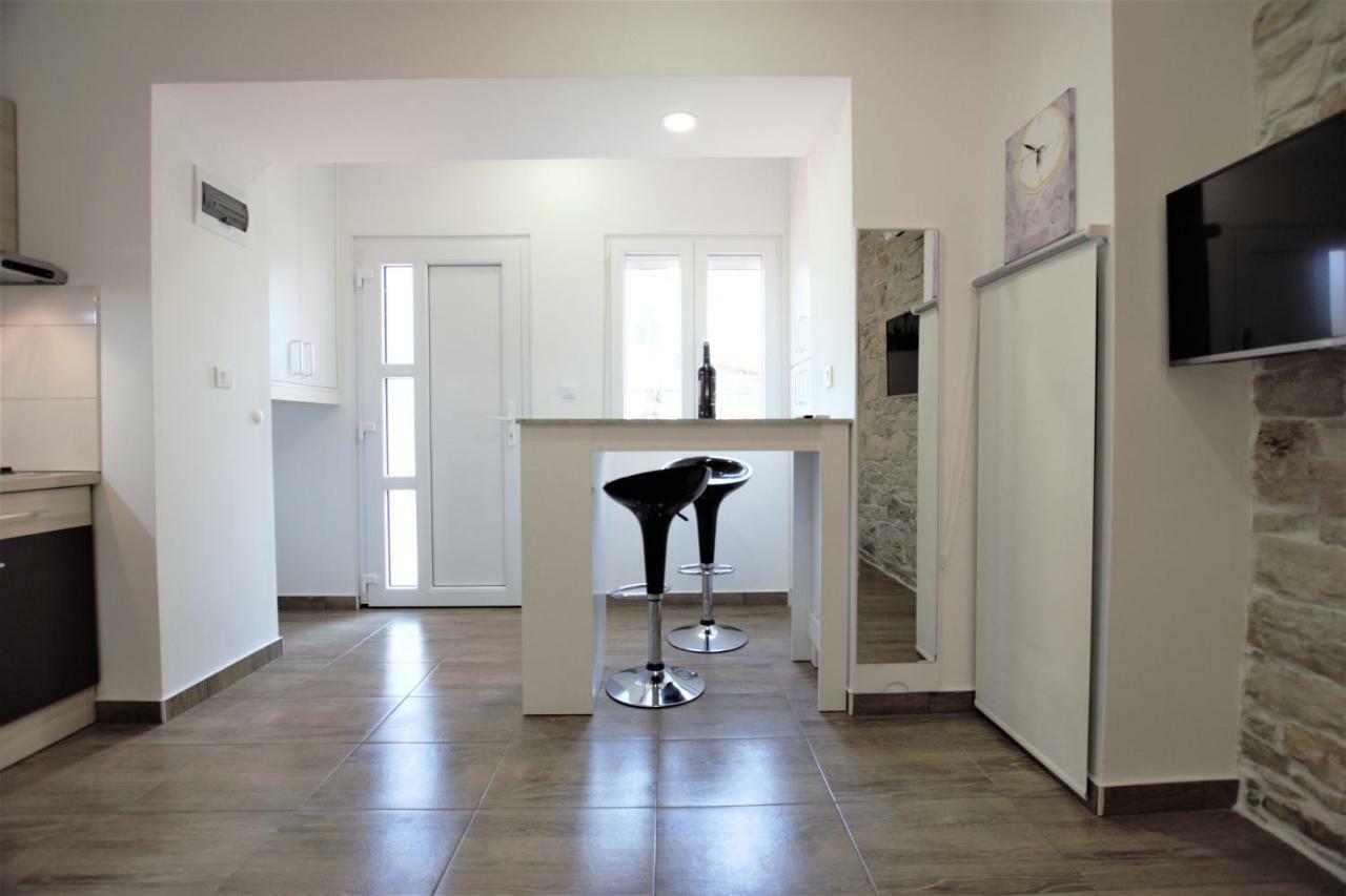 Studio Apartman Danijela Pula Ngoại thất bức ảnh