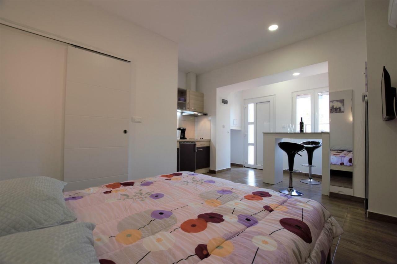 Studio Apartman Danijela Pula Ngoại thất bức ảnh